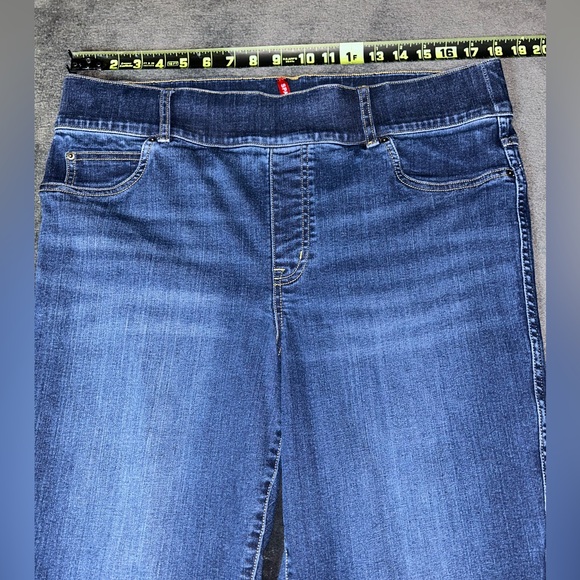 SPANX Size 1X Petite Dark Wash Skinny Shapewear Pull On Jean Leggings - Picture 4 of 13